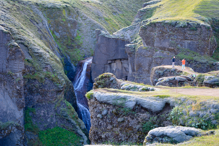 Image of Fjaðrárgljúfur Canyon in Iceland