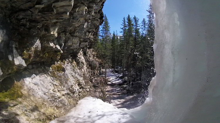 An image of the view behind Troll Falls in Kananaskis, Alberta