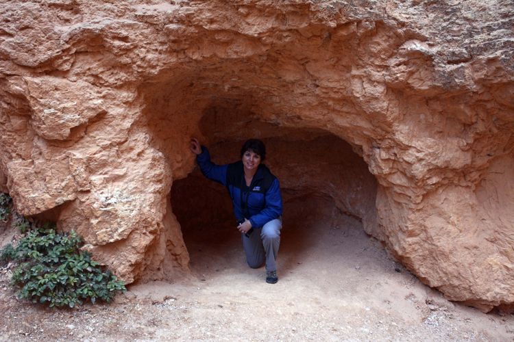 An image of Debbie Olsen hiking the Navajo Loop Trail in Bryce Canyon National Park in Utah - best hikes in Bryce Canyon