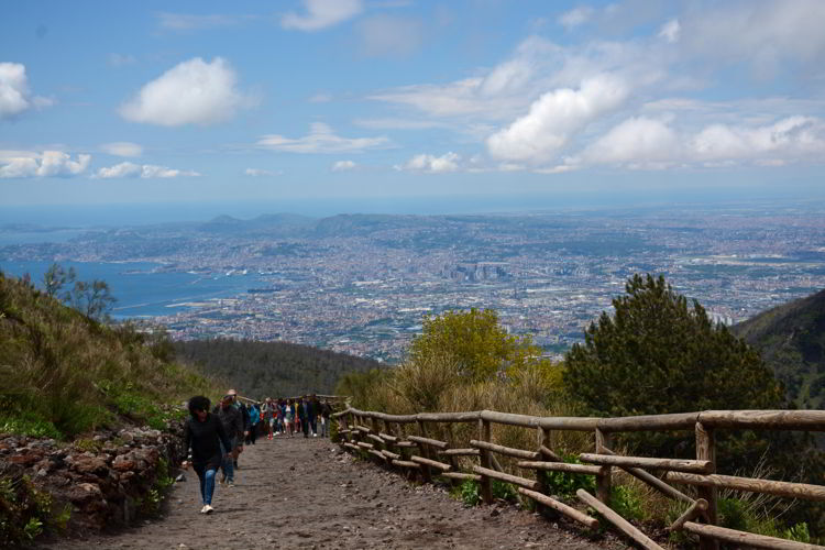 An image of the trail and the view of the Bay of Naples in Vesuvius National Park - Hiking Mt Vesuvius 