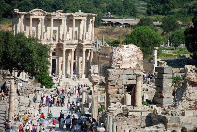 An image of the ruins of Ephesus taken on a tour of the site. 