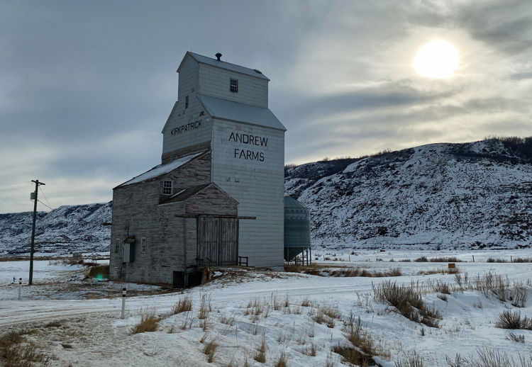 An image of the Andrew Farms grain elevator near Drumheller, Alberta. 