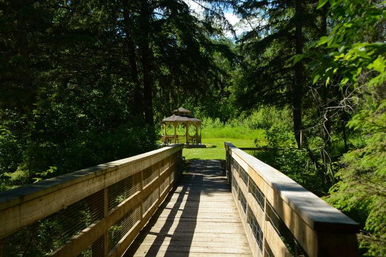 An image of the bridge and gazebo at Big Knife Provincial Park in Alberta, Canada