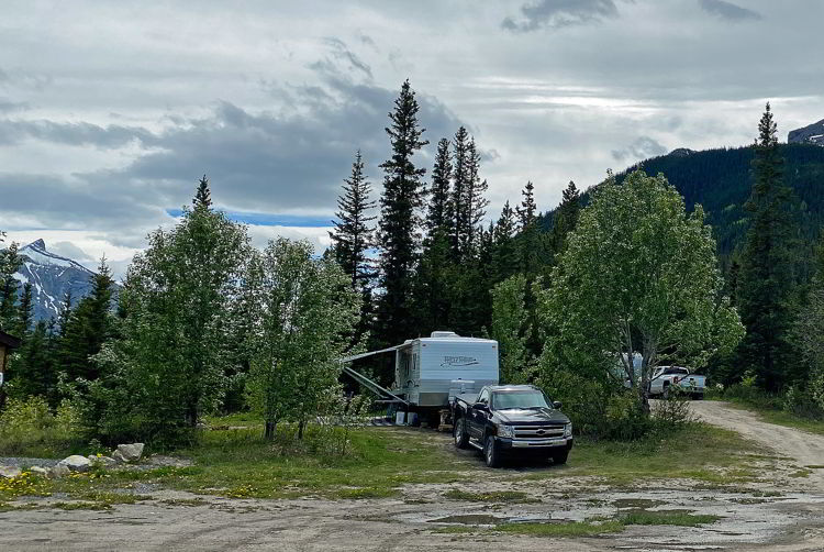 An image of a trailer camping near Abraham Lake in Alberta, Canada.