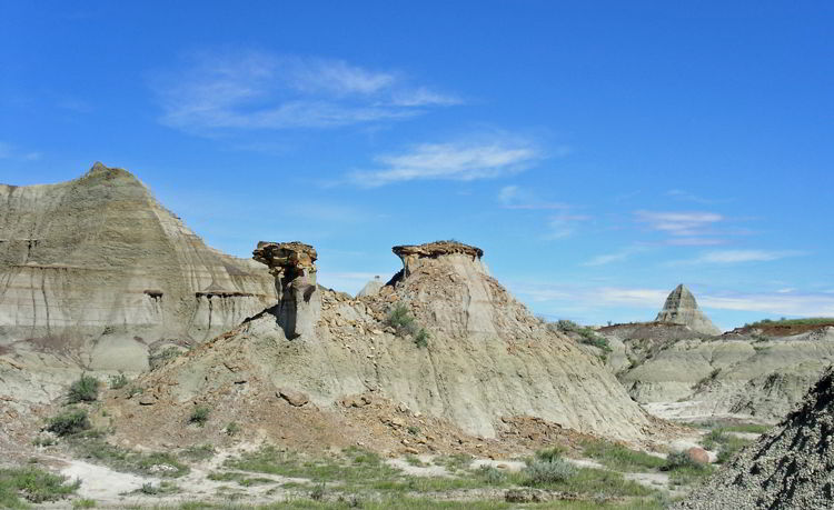 An image of The Camel rock formation in Dinosaur Provincial Park in Alberta, Canada. 