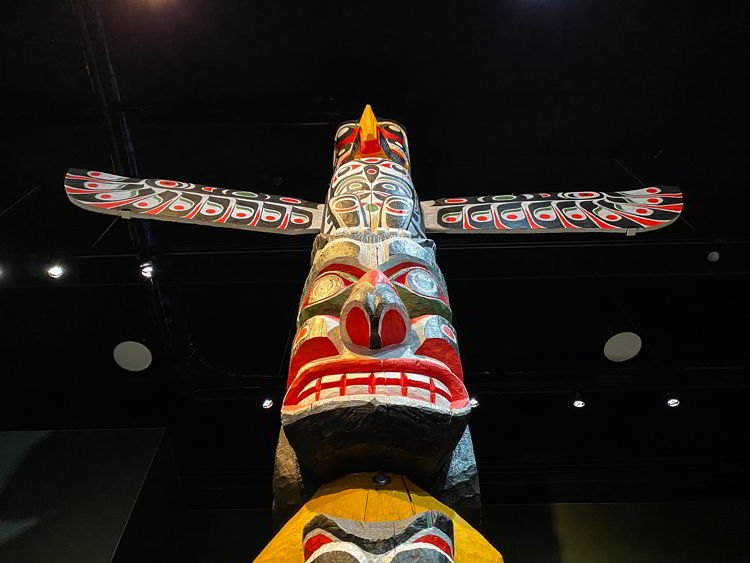 An image of a totem pole at the Royal Alberta Museum in Edmonton, Alberta. 