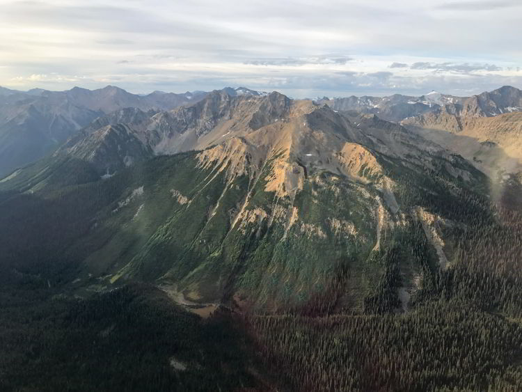 An image of the Purcell Mountain range in British Columbia, Canada. 