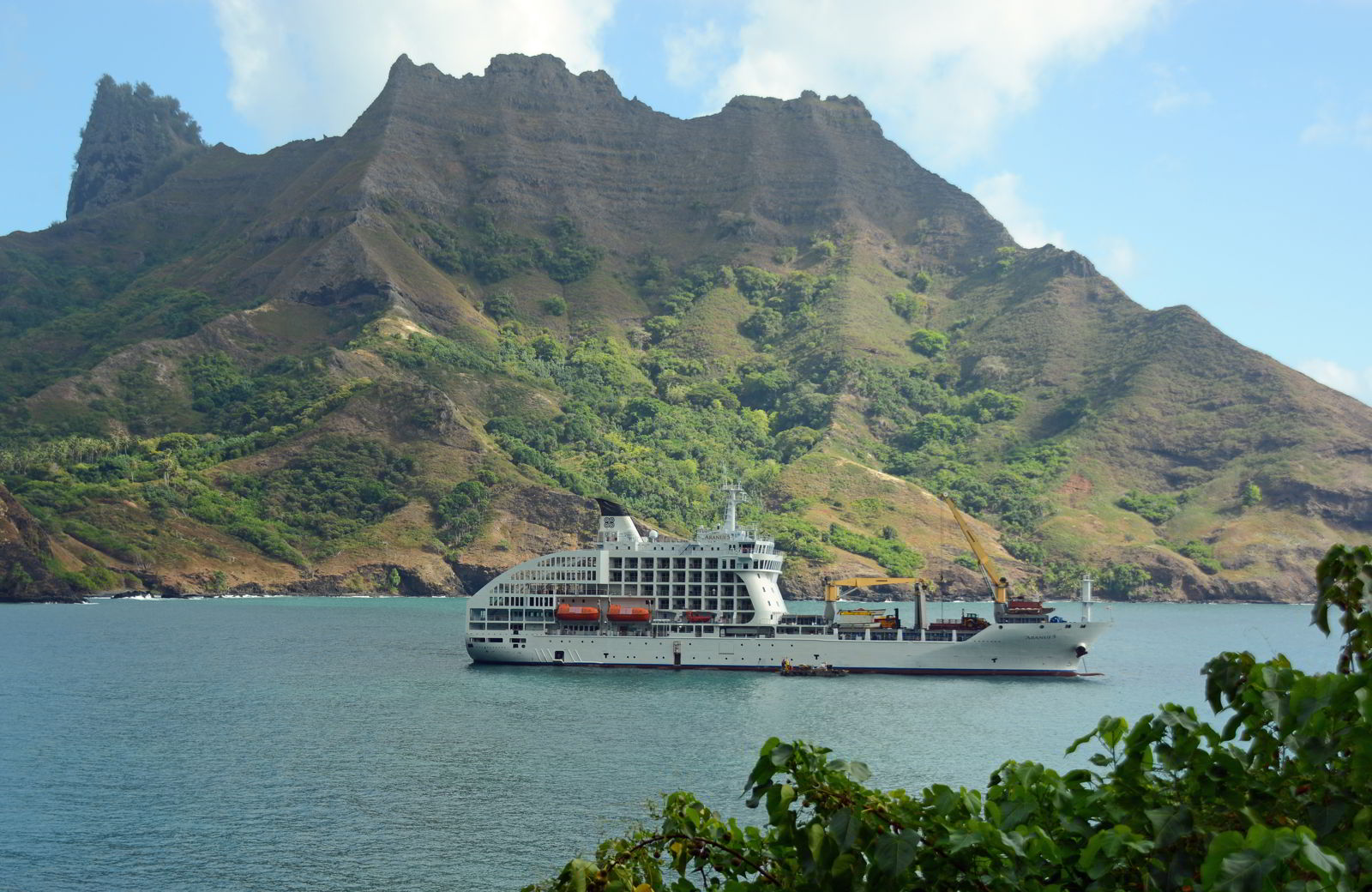 An image of Aranui 5, a ship that is half freighter ship have passenger cruise ship.