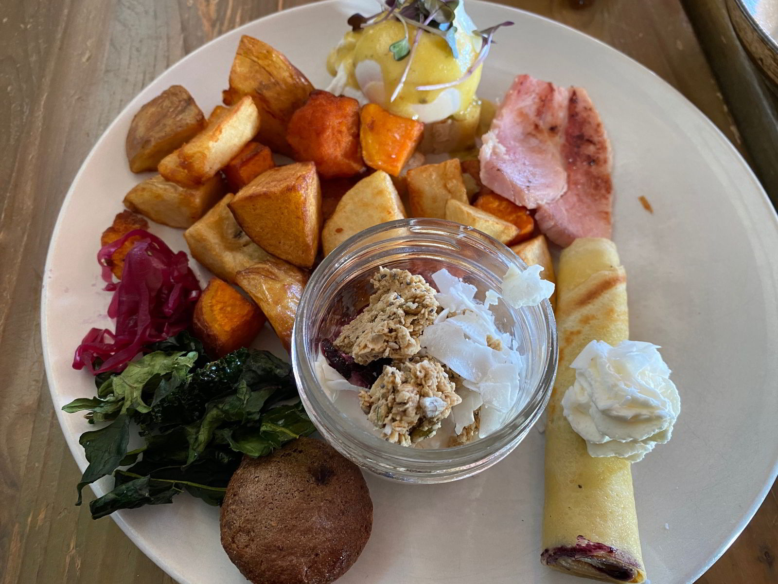 An image of a brunch plate in Jasper, Alberta, Canada.