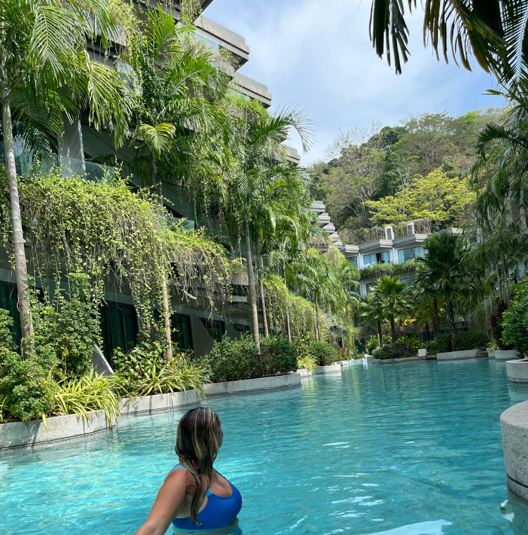 Panwaburi Resort pool