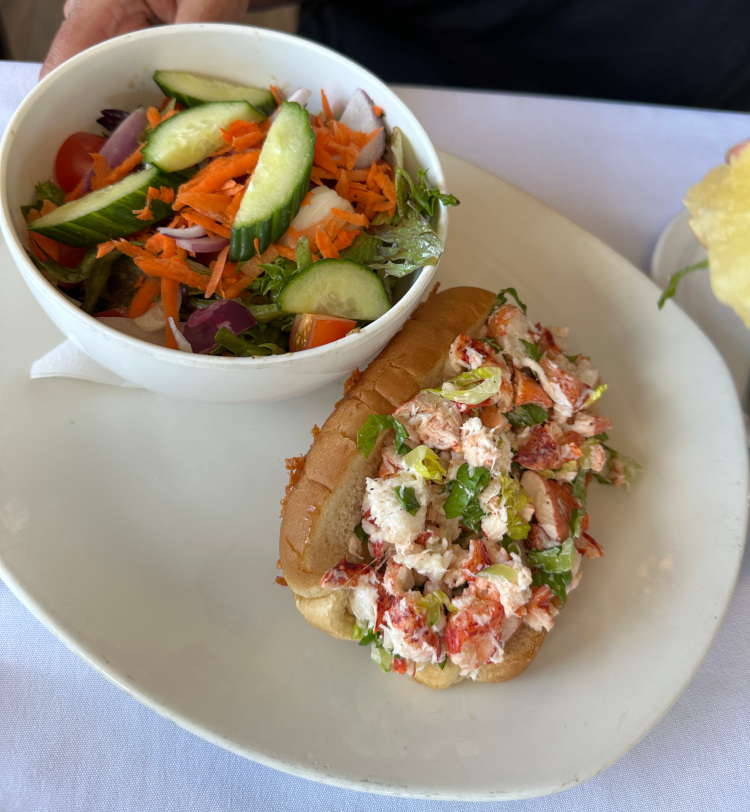 Lobster Roll in new Brunswick