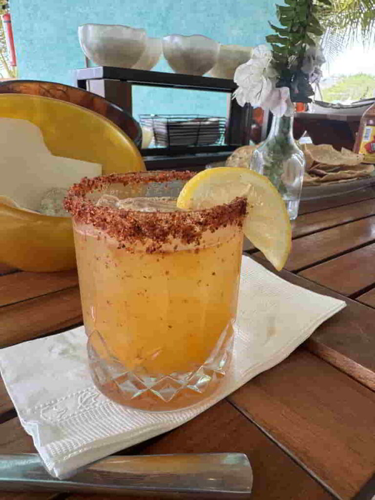 An image of a mocktail at Delta Hotels Riviera Nayarit. 